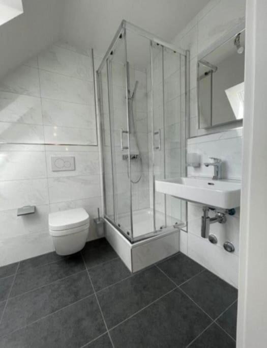 Apartamento & Modern Penthouse-studio With Balcony & Air-condition *
